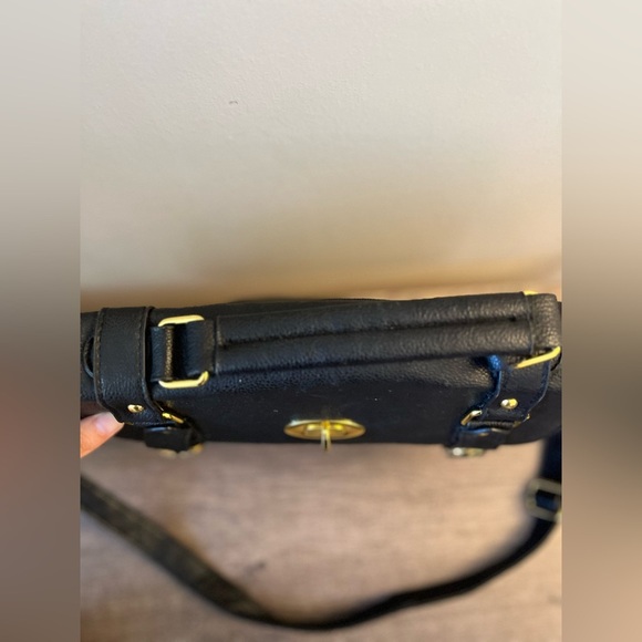 Street Level Faux leather Black Satchel - Picture 9 of 11